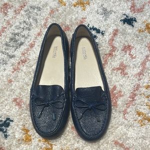 Michael Kors Daisy Moc Loafer in Navy